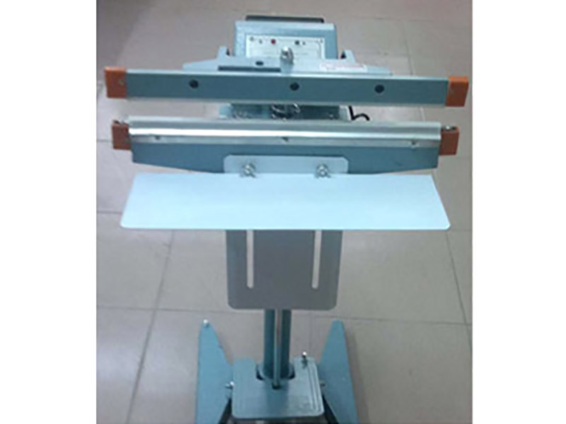 铝架式脚踏封口机